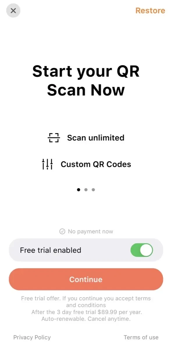 PRO QR Code Scanner paywall screen